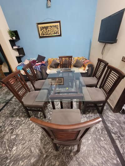 Dinning Table