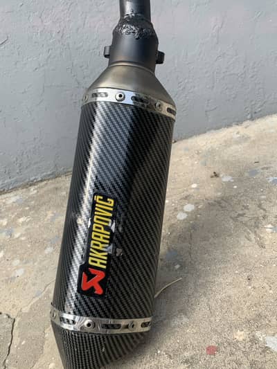 Akrapovic exhaust with bend pipe- AST rizoma handle bar-2 piece handle