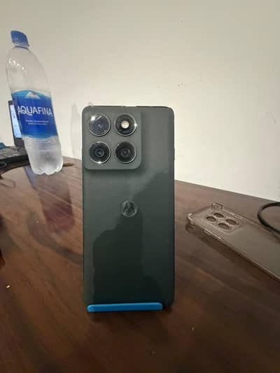Motorola Edge 2025
