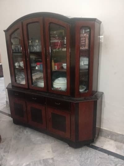 showcase in fine condition