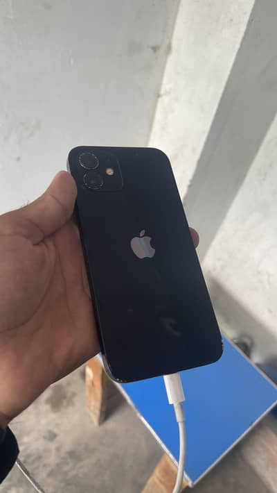 Iphone 12 ha 64 gb panel apky samny ha bypass set camra outclas
