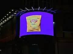 Indoor SMD Screens/Video Wall Mount/Outdoor Pole Streamer/smd