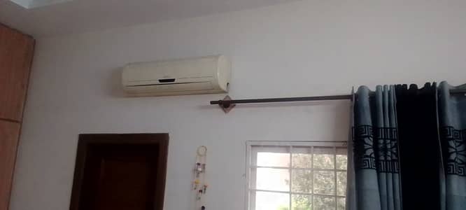 Sabro 1-Ton Air Conditioner