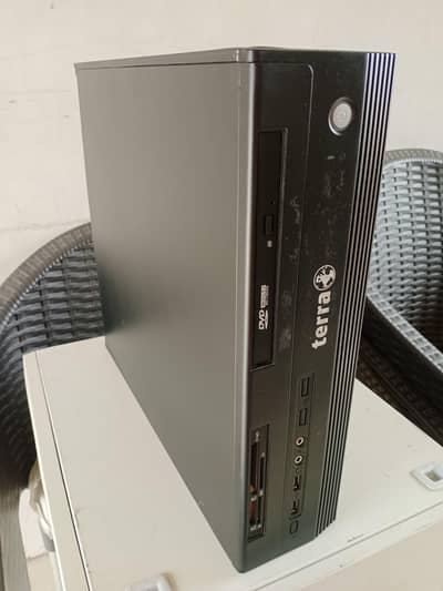 Core i3 4th Gen 8GB Ram 128GB SSD