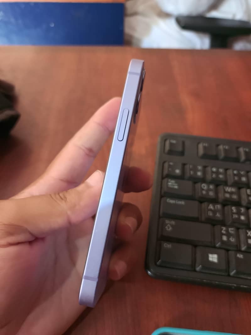 Apple iPhone 12 mini 5