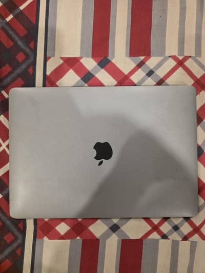 Apple Macbook Air 8/ 512 GB