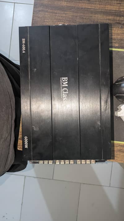 BM classic 4 channel Amp and Infinity 12inch subwoofer