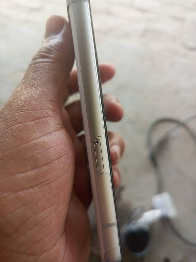 Google Pixel 7a 1