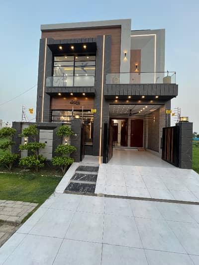 05 Marla modern designers house for sale at n Central Park Lahore