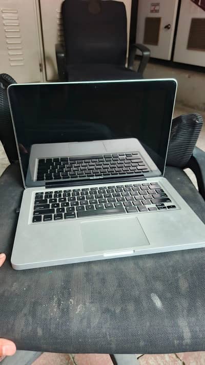 Mackbook pro i5