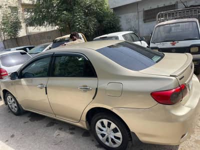Toyota Corolla GLI 2011