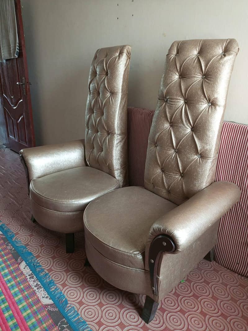 sofa chairs 0