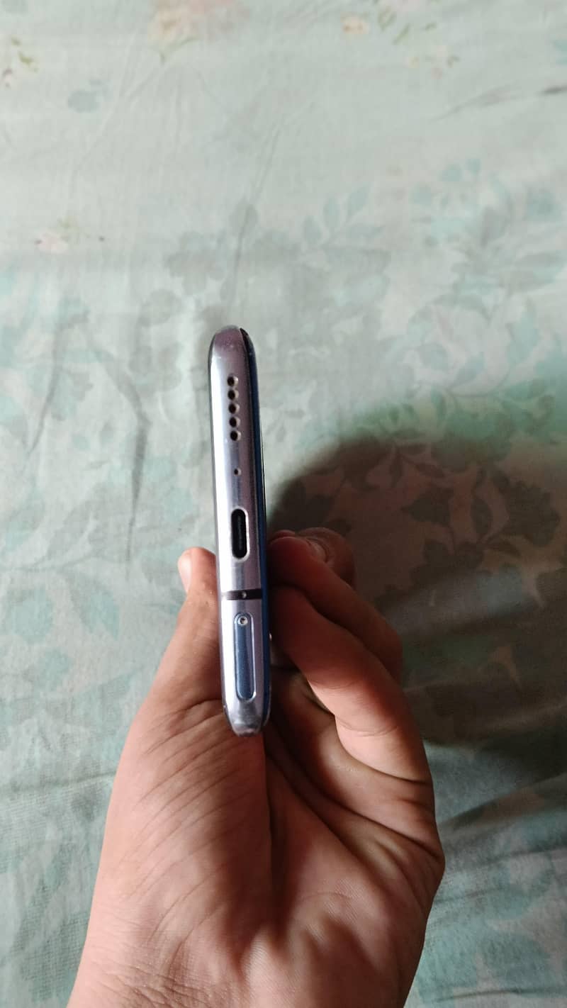 One Plus 7 Pro 3