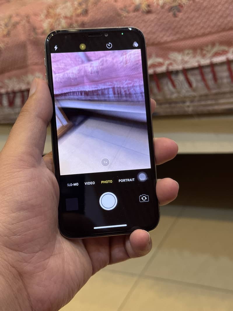 Apple iPhone X 2