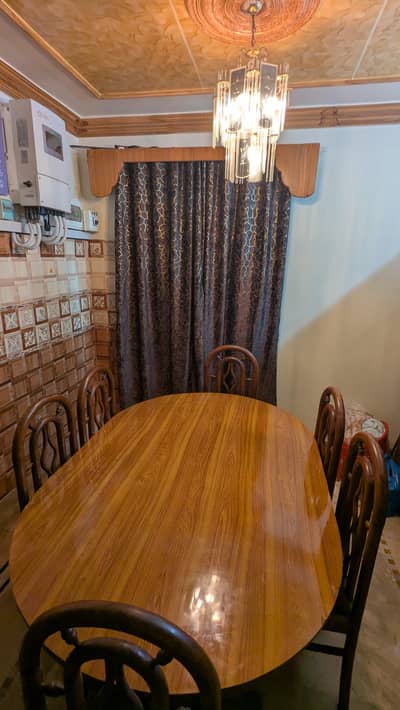 Beautiful Oval Dining Table with 6 Chairs (Urgent Sale)