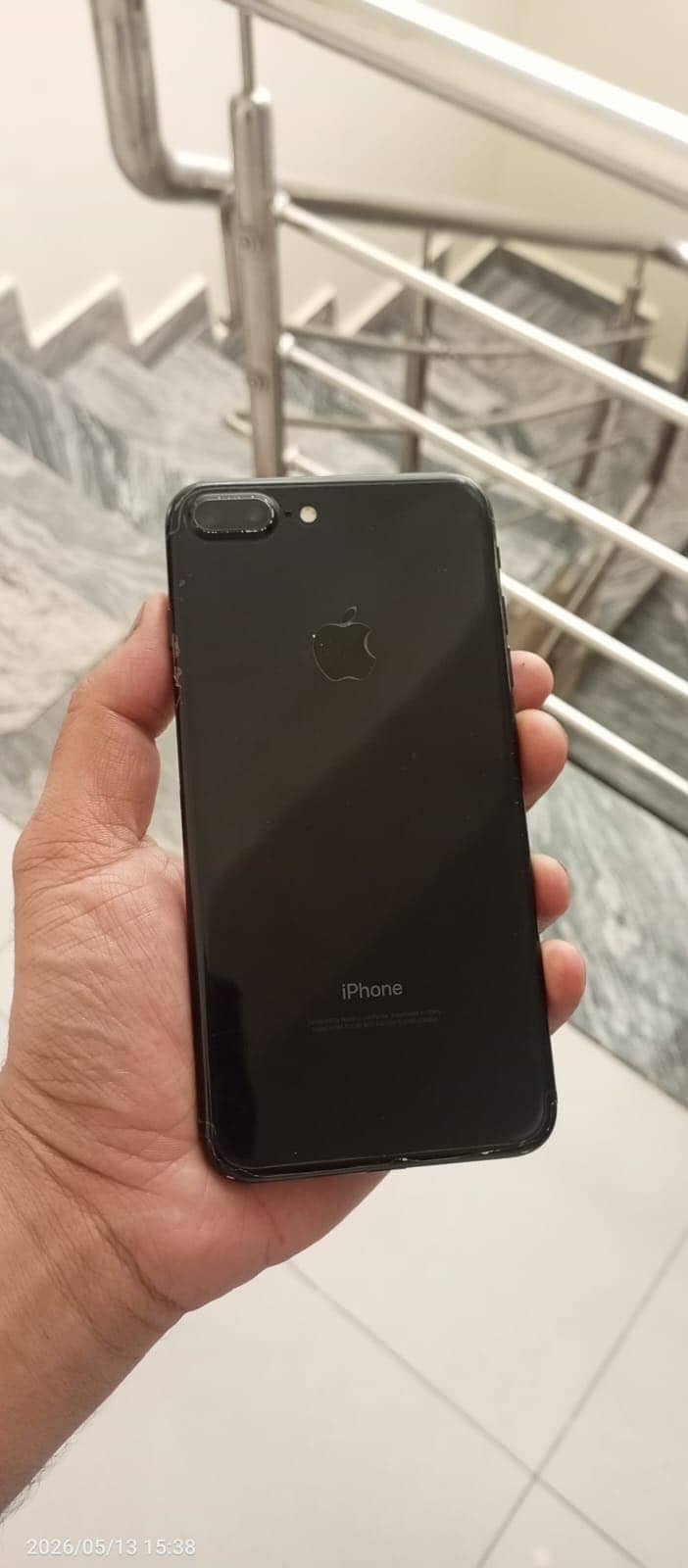 Apple iPhone 7 Plus 2