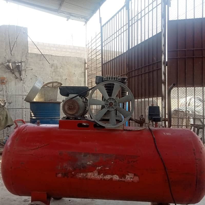 Air Compressor 4