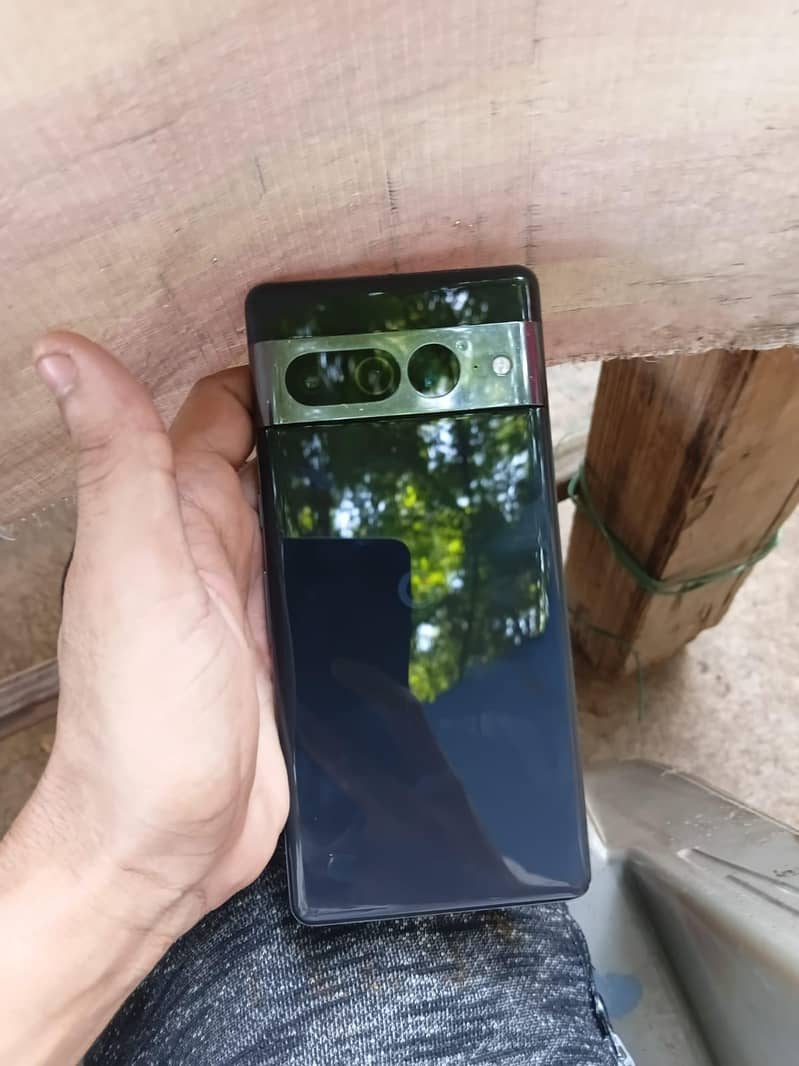 Google Pixel 7 Pro 9
