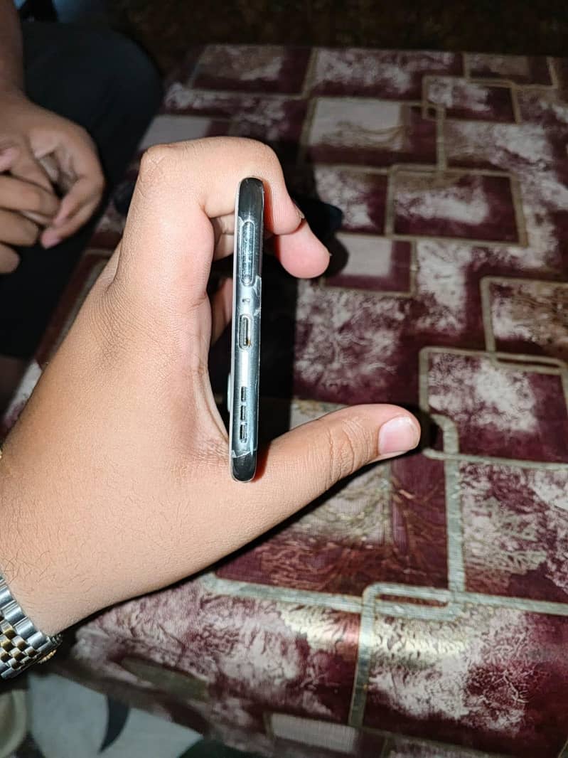 techno spark 40pro plus 4