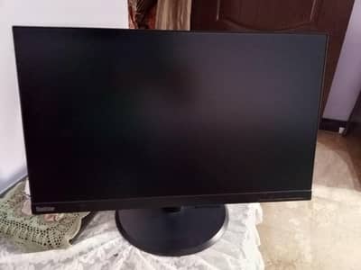 LENOVO THINK-VISION 2K RESOLUTION BORDERLESS 10/9 CONDITION