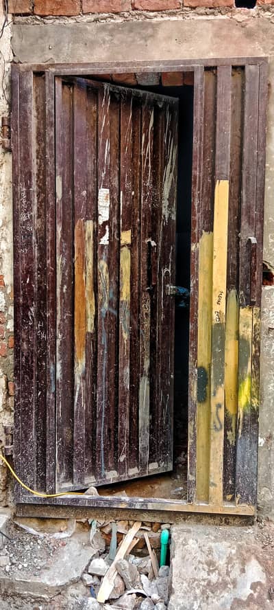 Iron Heavy Gate
