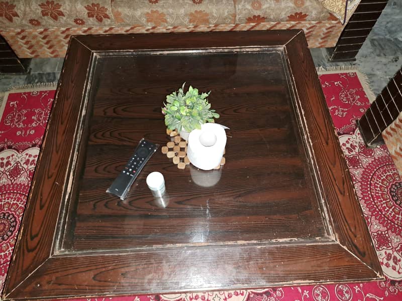 center table 0