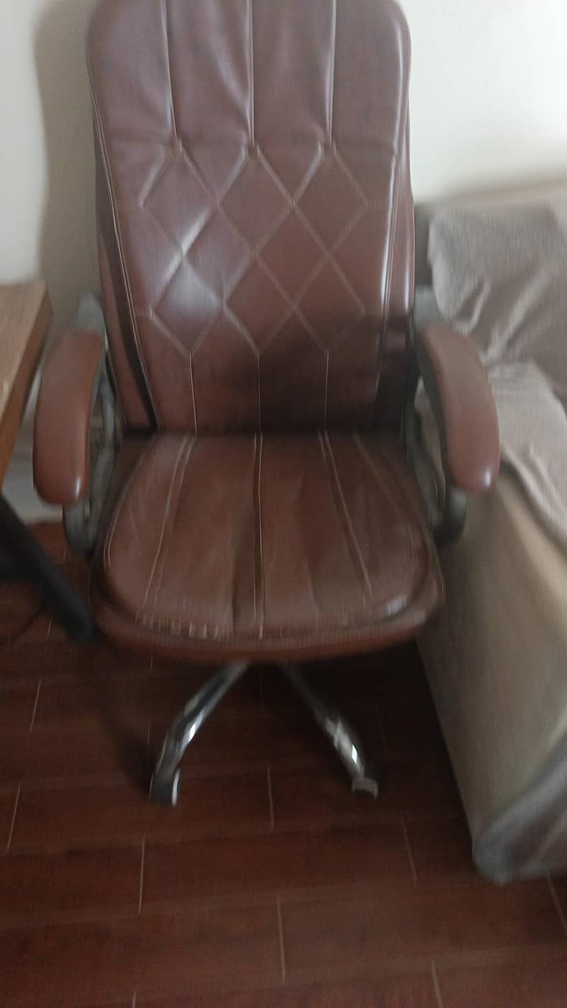 Study Table and Chair 1