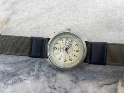 Seiko 5 Sports SNZG07J1 automatic | and only person contact