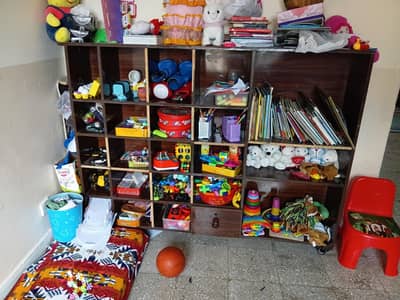 kids toy rack