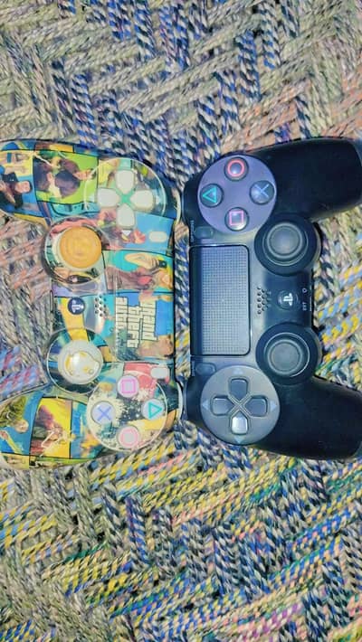 2 PS4 controller original
