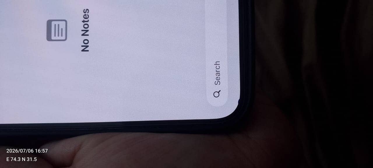 iPhone 14 3
