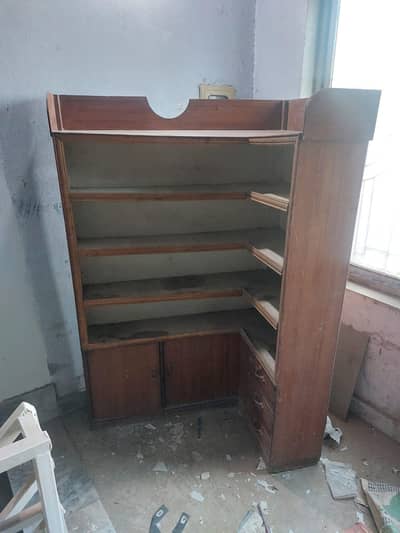 Corner rack and shelves