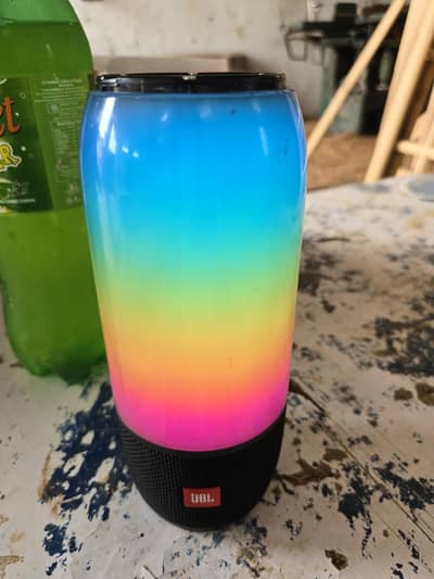 JBL pulse 3 Bluetooth speaker good woofer sound