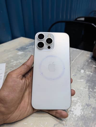Apple iPhone 16 Pro Max