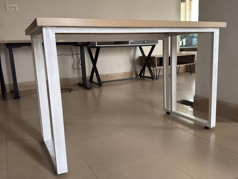 Study/Computer Table 4