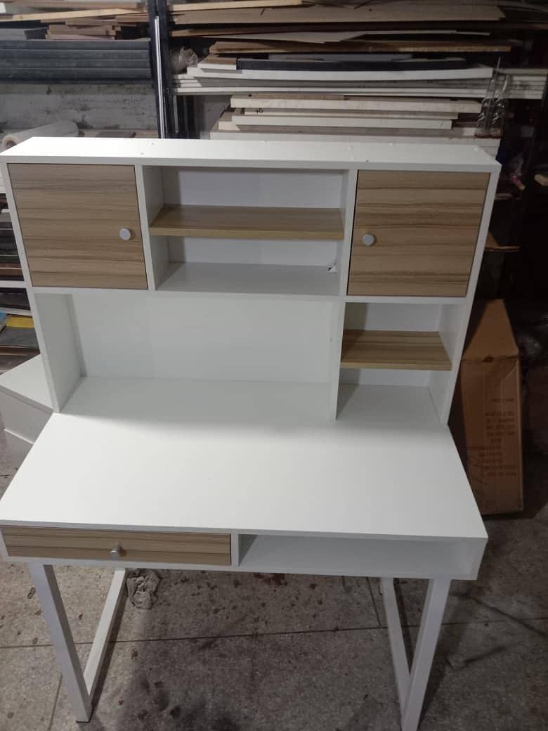 Study/Computer Table 15