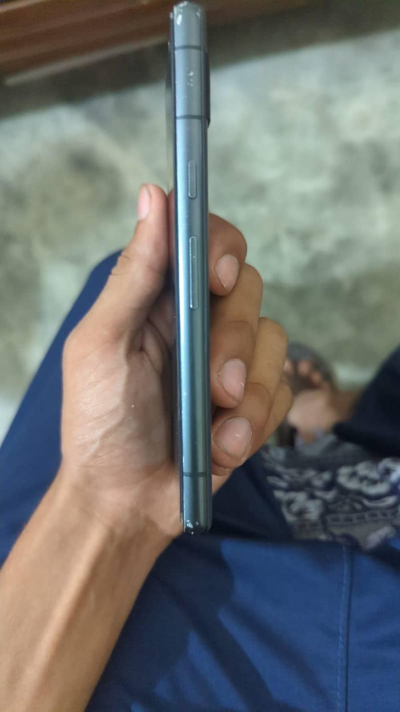 Google Pixel 7a 2