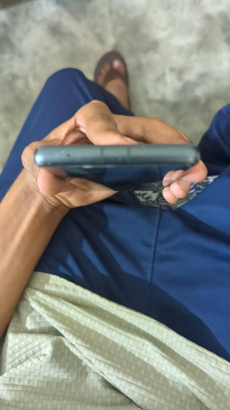 Google Pixel 7a 3