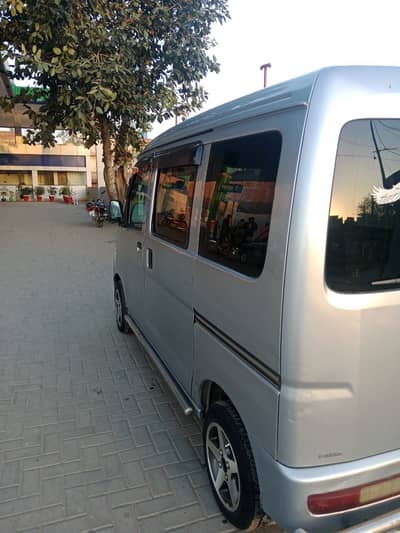 Daihatsu Hijet 2016