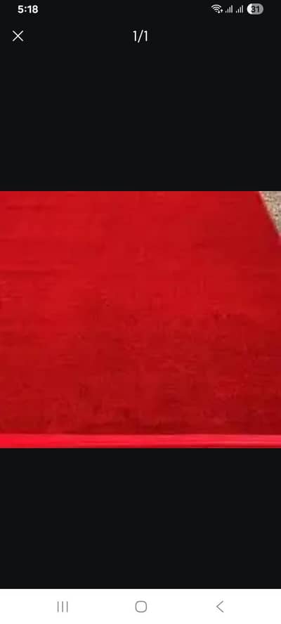 ia m selling red carpet