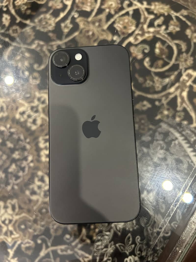 Apple iPhone 15 3