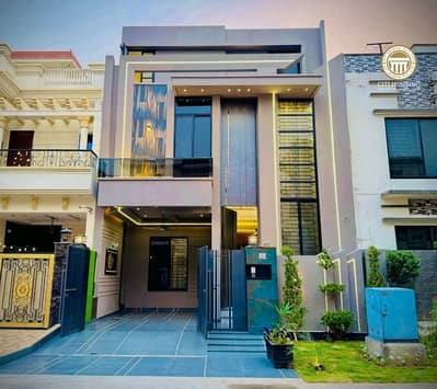 Affordable On Excellent Location House Of 5 Marla Is Available For sale