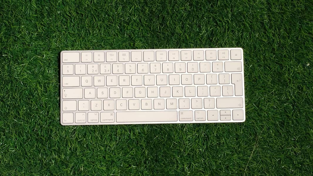 APPLE WIRELESS/WIRED KEYBOARD,MOUSE SINGLE & COMBOS 2