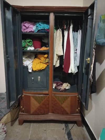 Almari 2 door iron