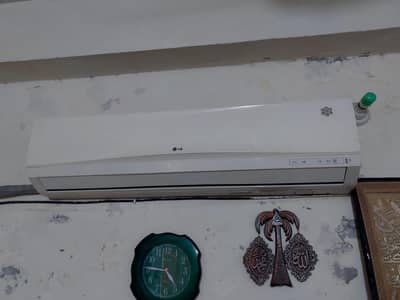 1.5 ton Split Ac for sale (non inverter)