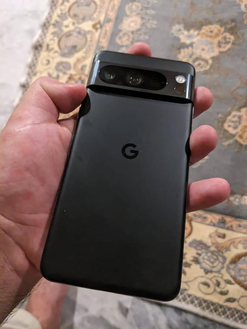 Google Pixel 8 Pro 1