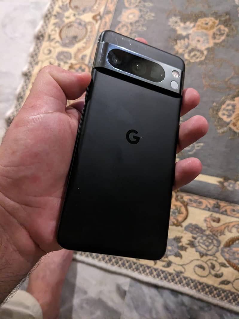 Google Pixel 8 Pro 2