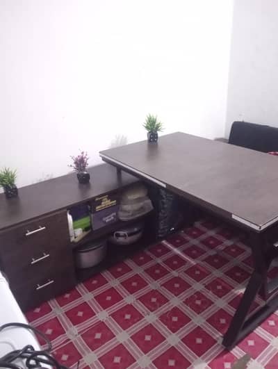 Executive Table