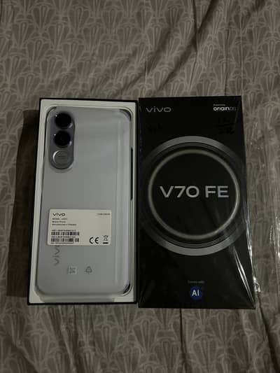 Vivo V70 FE 5G