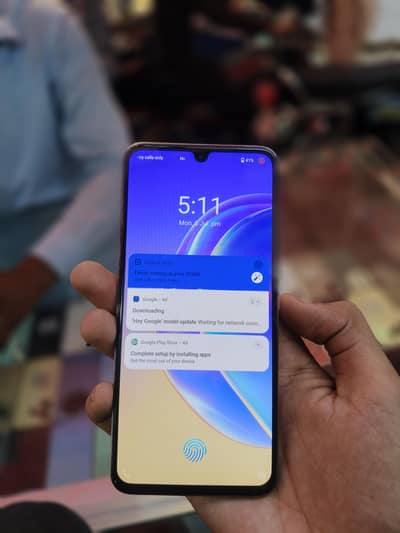 Vivo V21